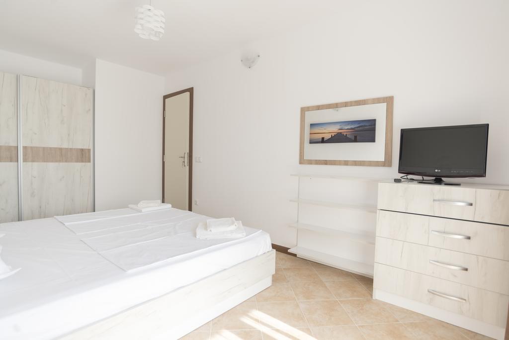 Oasis Resort & Spa Cozy Apartments ロゼネッツ エクステリア 写真