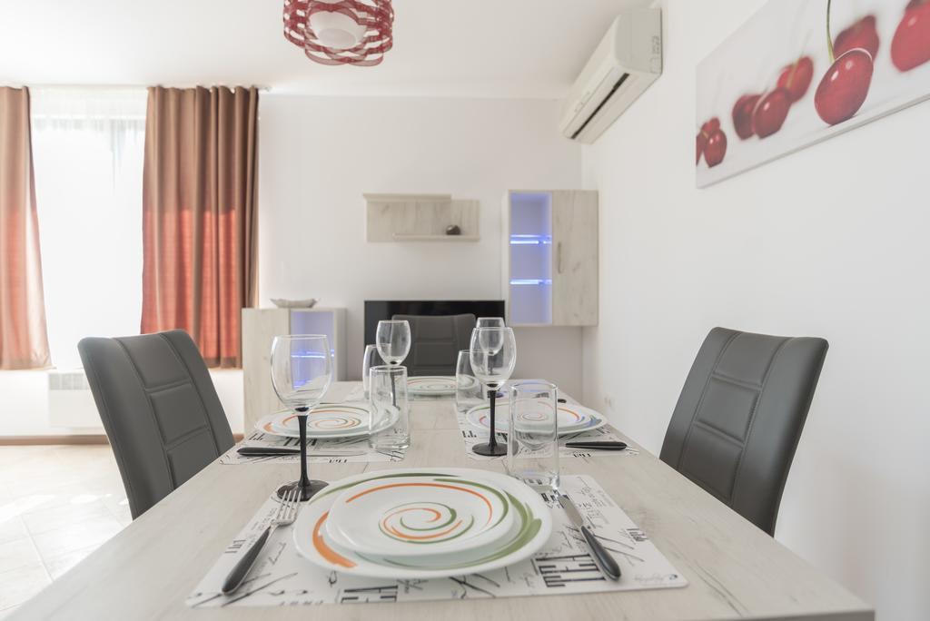 Oasis Resort & Spa Cozy Apartments ロゼネッツ エクステリア 写真