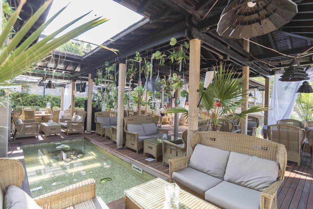 Oasis Resort & Spa Cozy Apartments ロゼネッツ エクステリア 写真